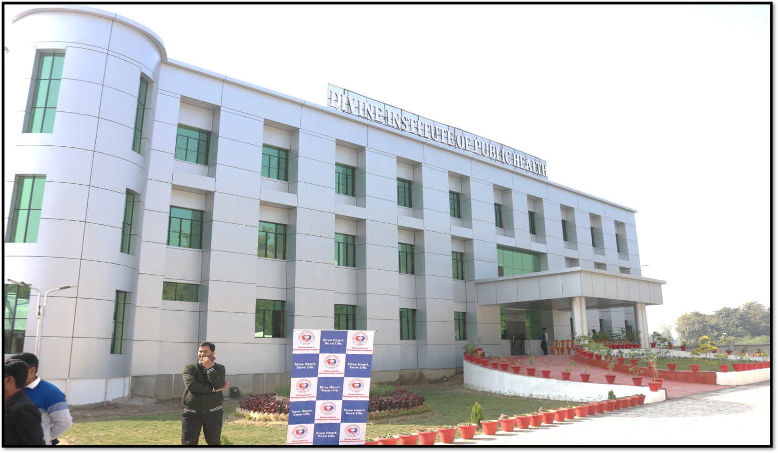 Divine Dhanwantari Hospital, Barabanki
